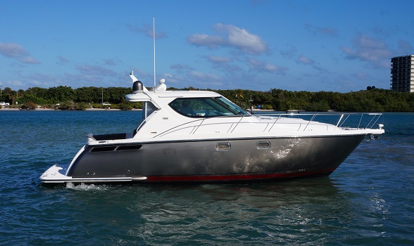 43 Tiara Yachts 2008 Express Boat for Sale Flagler Yachts 588x350